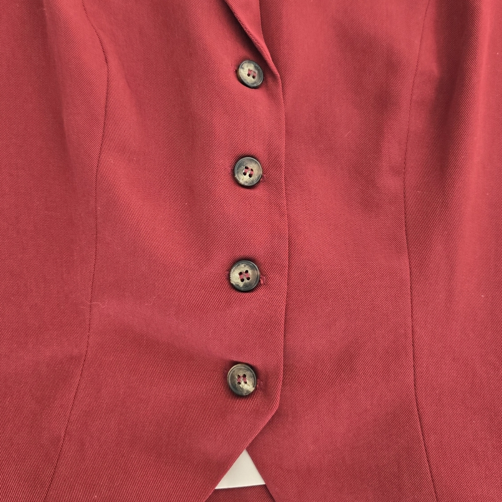 Women's Burgundy Sleeveless Blazer - Picture 7 of 8